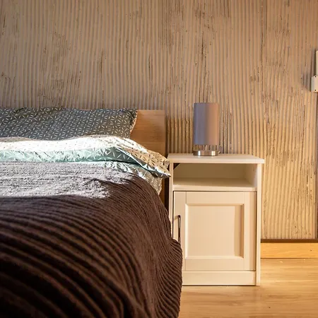 Apartman Skybar - Bay View, Private Balcony, Free Garage *