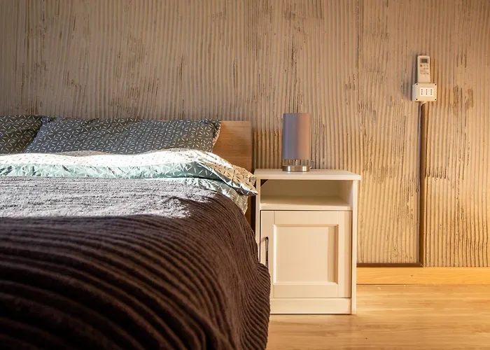 Apartment Skybar - Bay View, Private Balcony, Free Garage *